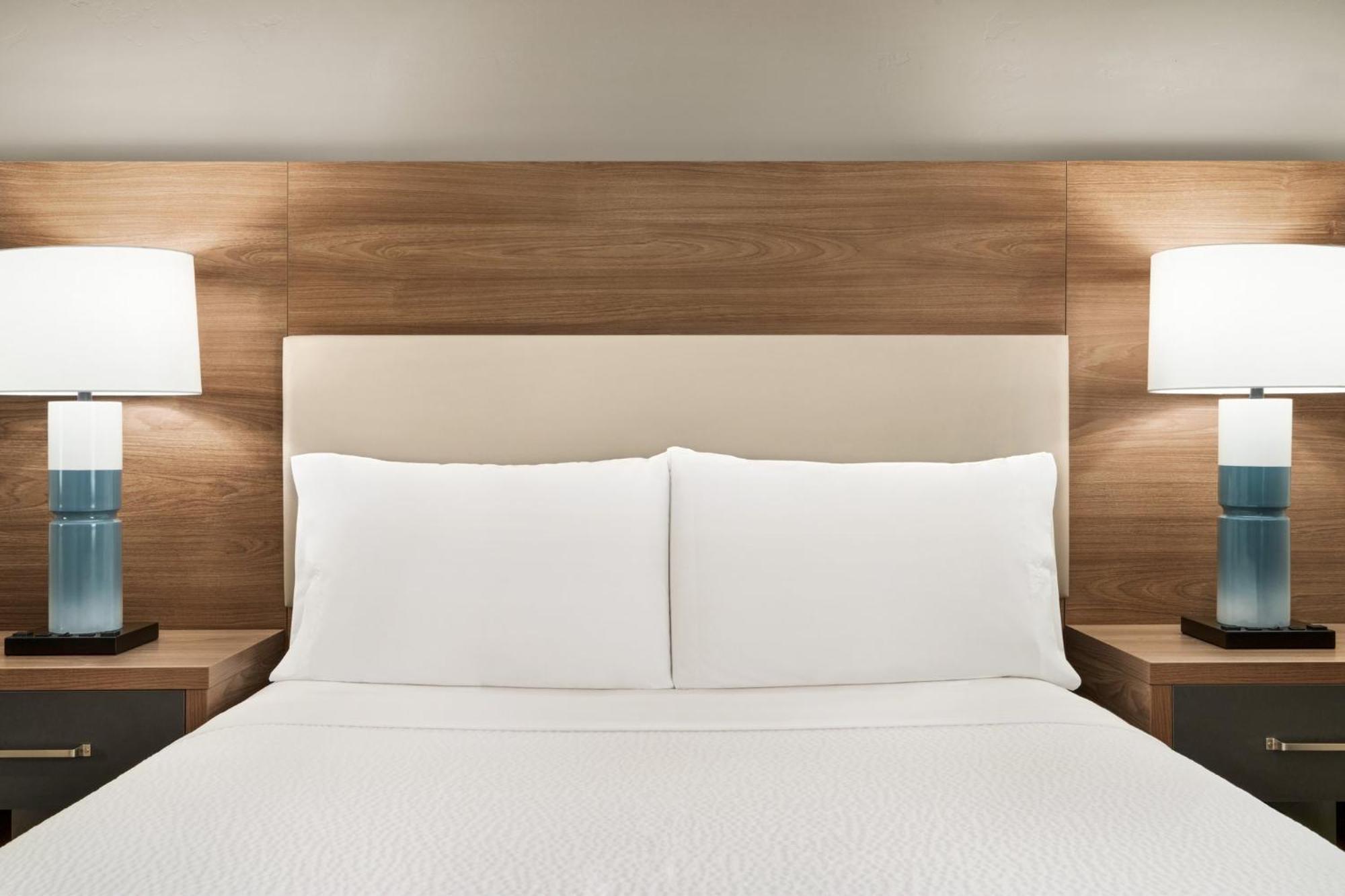 Candlewood Suites Boise - Towne Square By Ihg Esterno foto