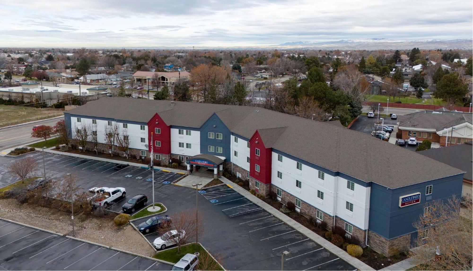 Candlewood Suites Boise - Towne Square By Ihg Esterno foto